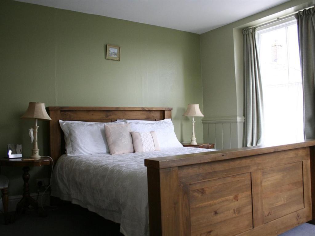 The Pack Horse Inn South Brent Екстер'єр фото